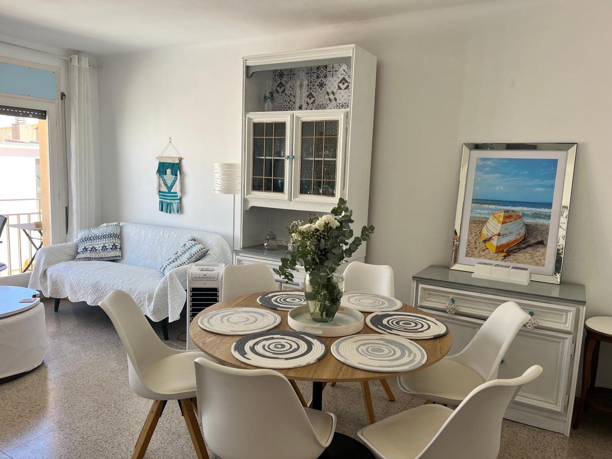 Ideal Centre Historique Apartment